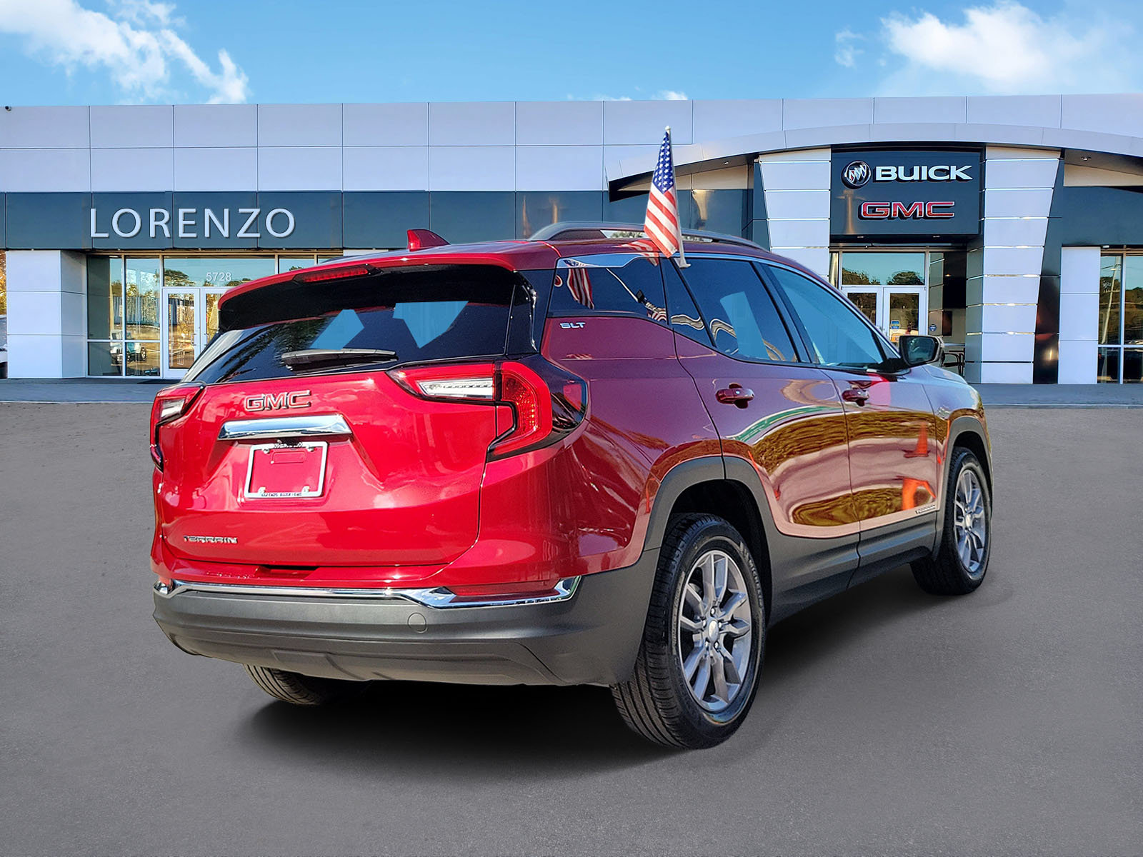 Used 2024 GMC Terrain SLT FWD image 5