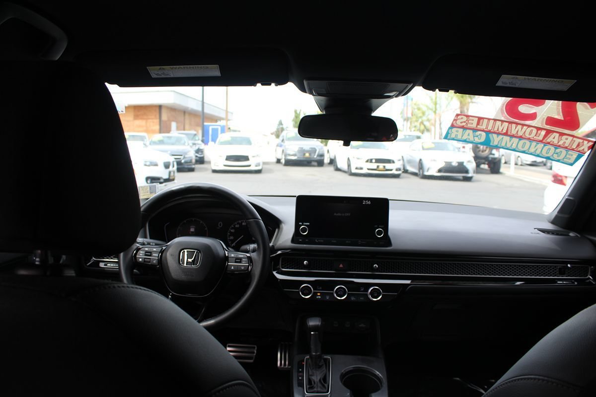 Used 2025 Honda Civic Sport image 23