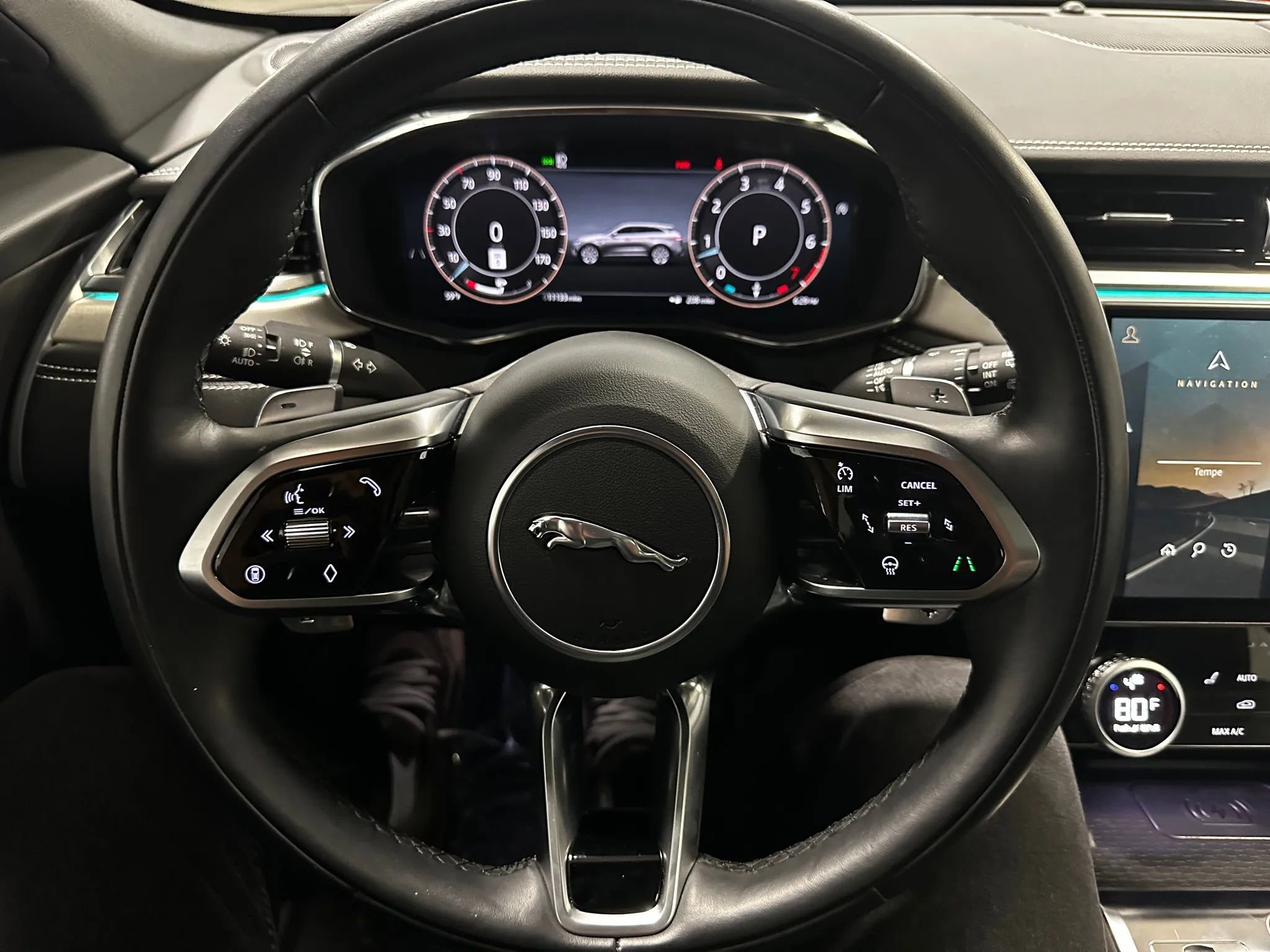 Used 2025 Jaguar F-PACE R-Dynamic S image 29