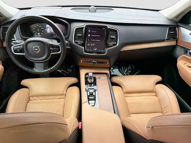 Used 2016 Volvo XC90 T8 Inscription w/ Protection Package Plus AWD/4WD image 17