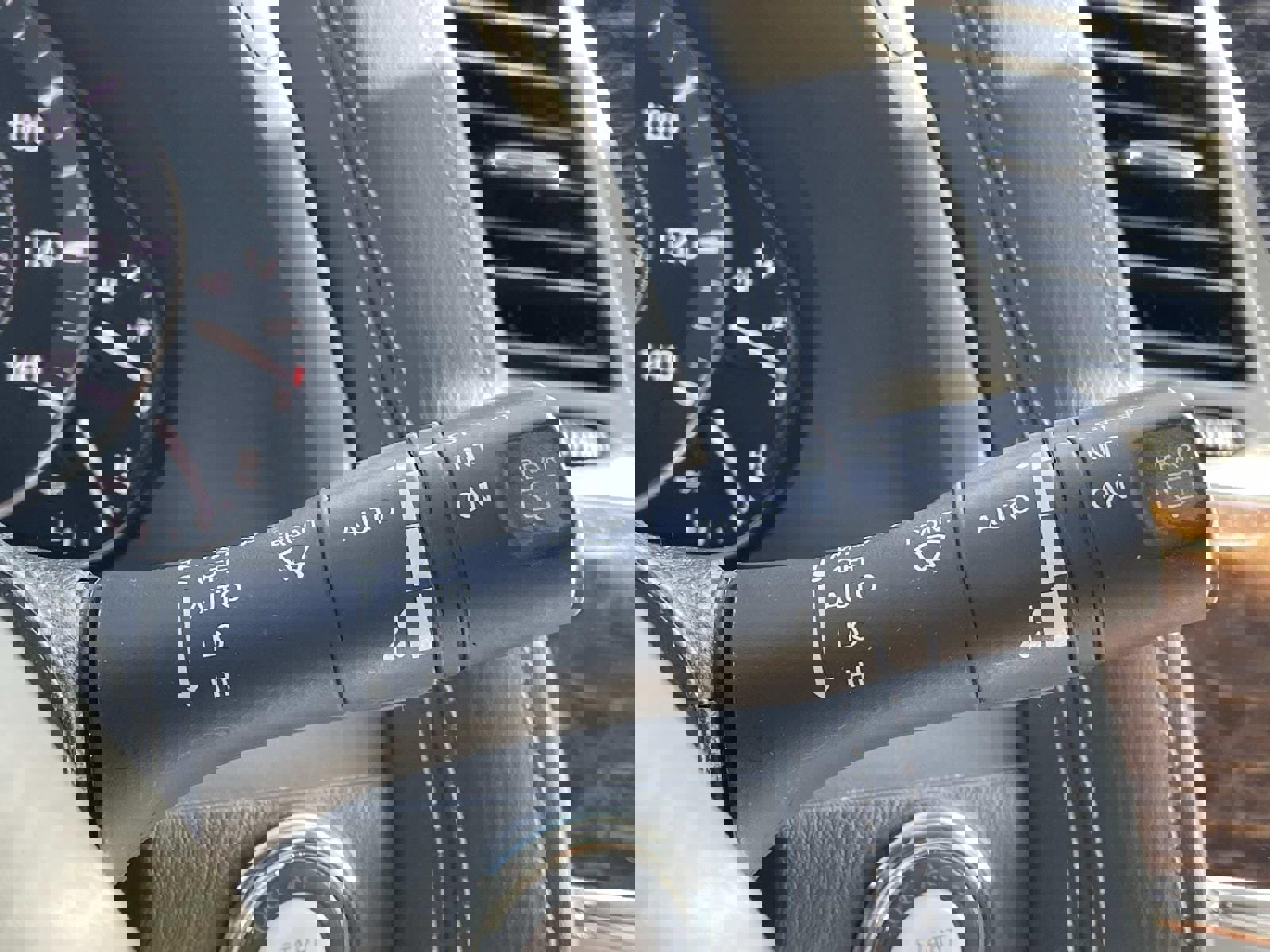 Used 2019 Nissan Armada SL w/ Premium Package image 28