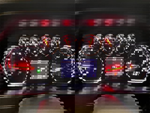 Certified 2021 Chevrolet Silverado 1500 RST image 17