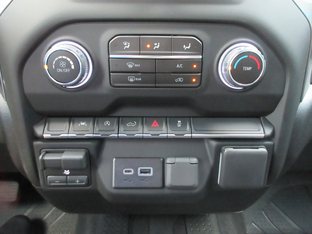 New 2026 Chevrolet Silverado 1500 Custom w/ Turbomax Blackout Package AWD/4WD image 27
