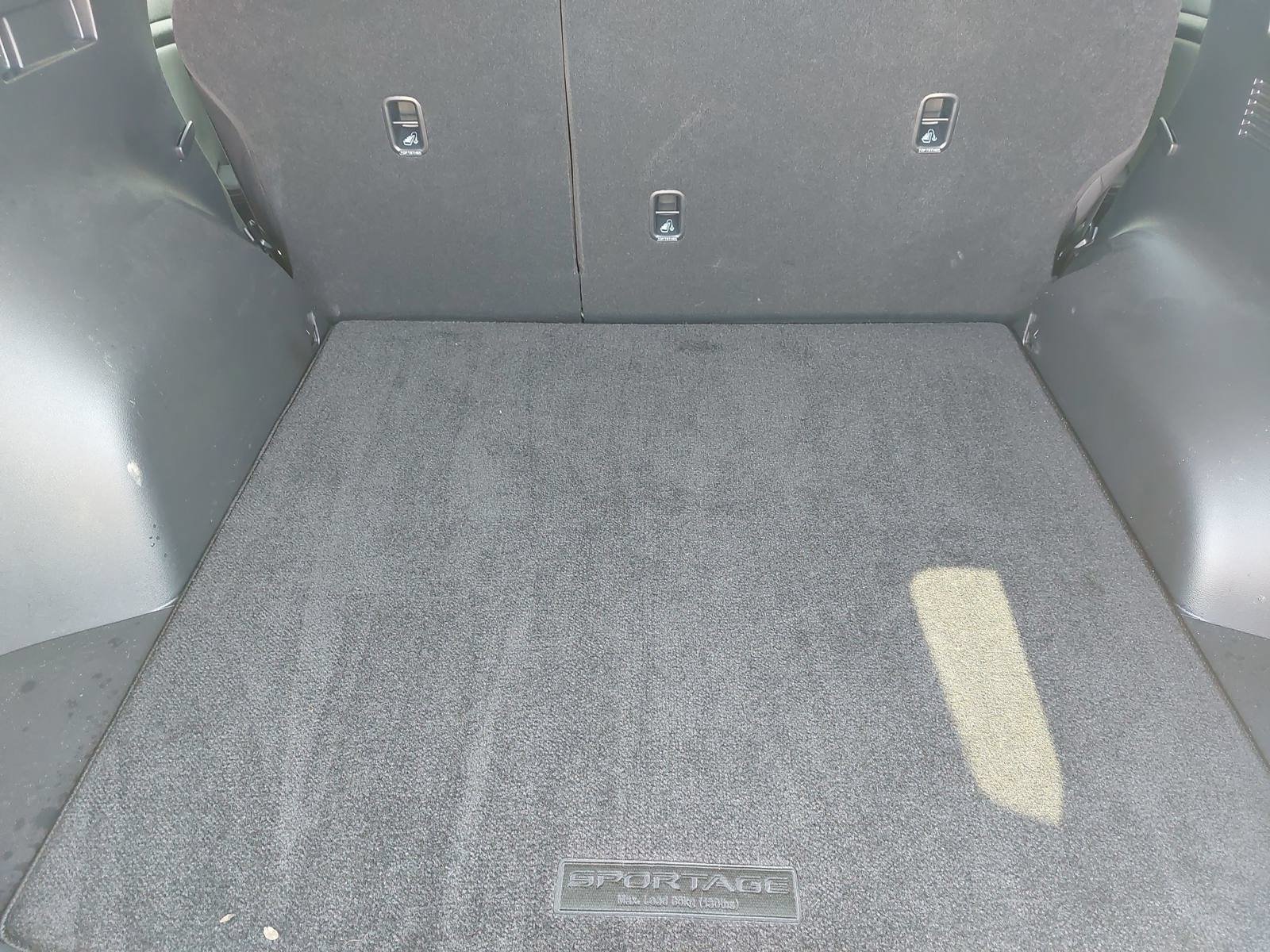 Used 2024 Kia Sportage EX FWD image 12