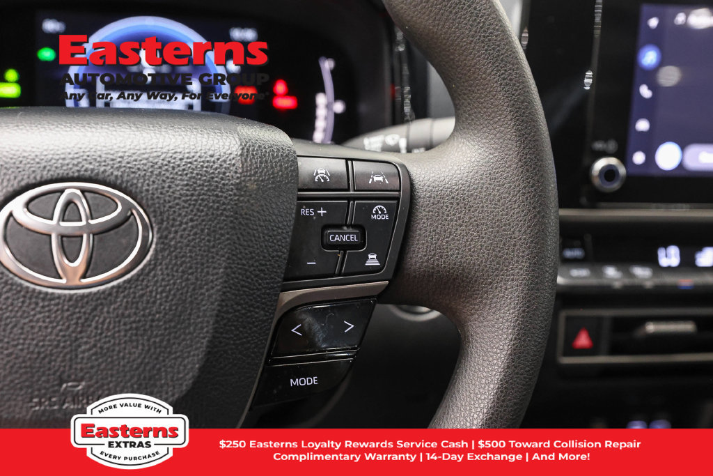 Used 2026 Toyota Camry LE FWD image 17