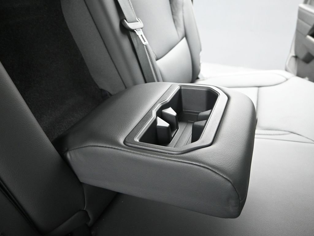 Used 2024 Toyota Tundra Limited image 13