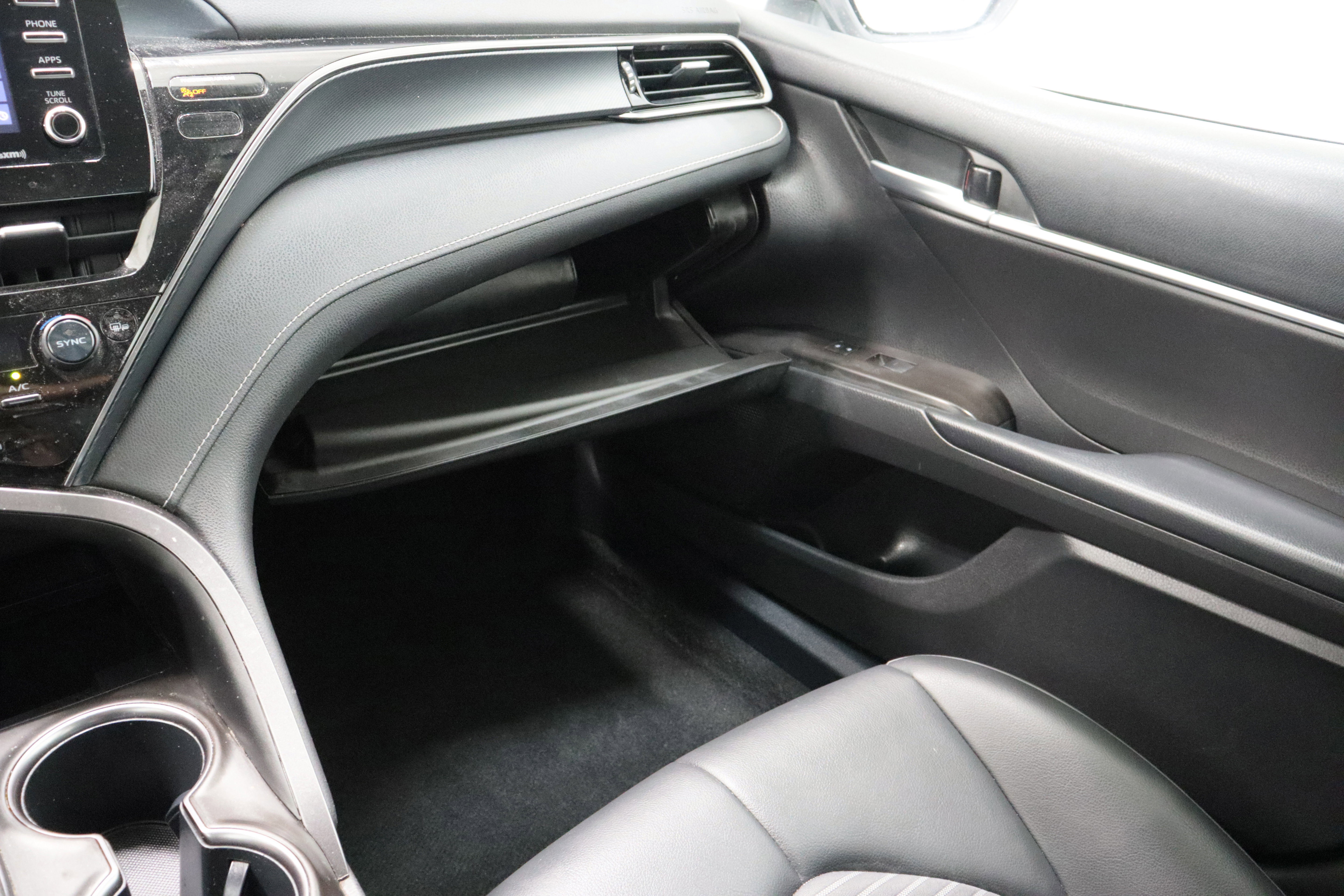 Used 2023 Toyota Camry SE image 21