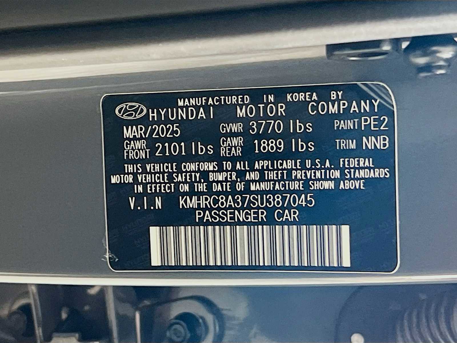 Certified 2025 Hyundai Venue SEL image 30