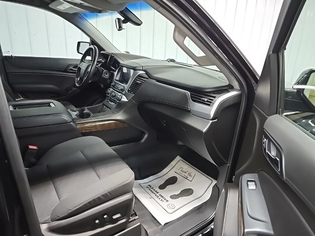 Used 2019 Chevrolet Tahoe LS AWD/4WD image 16