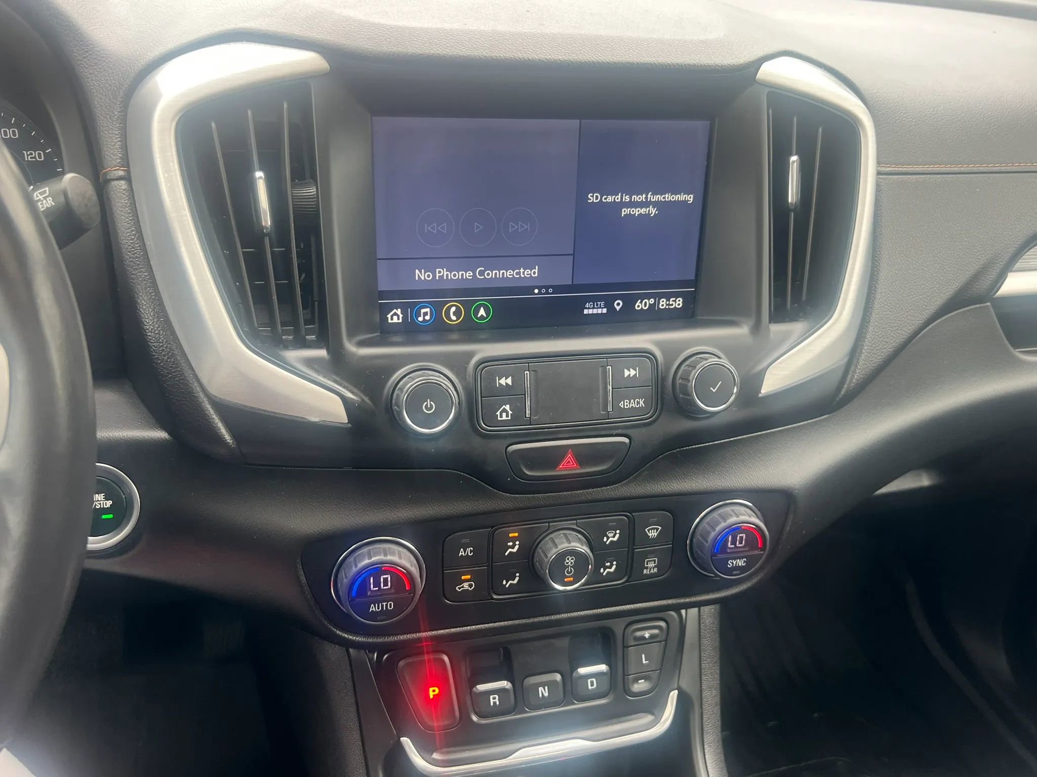 Used 2021 GMC Terrain SLT w/ Infotainment Package II AWD/4WD image 22