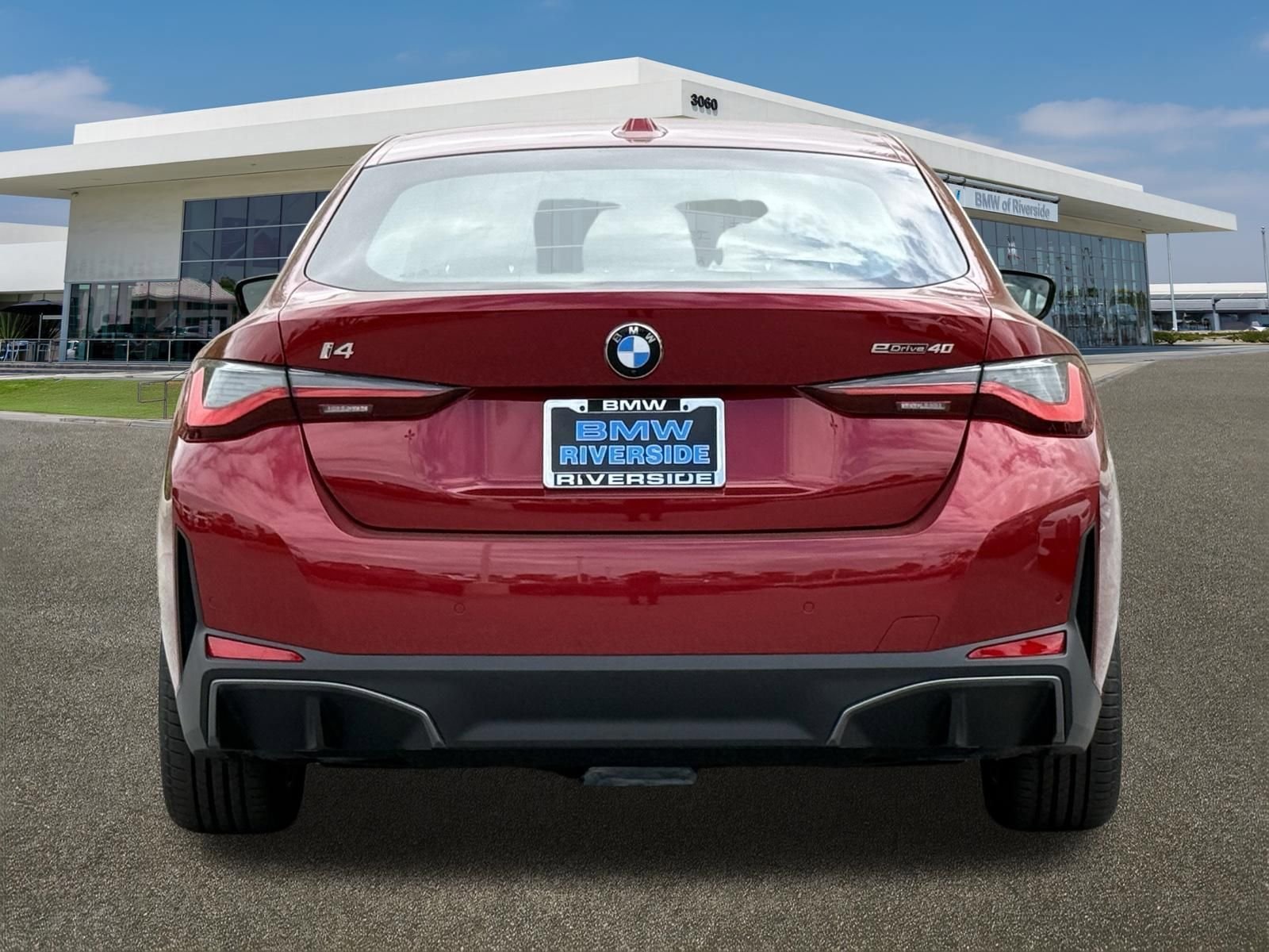 New 2026 BMW i4 eDrive40 RWD image 9