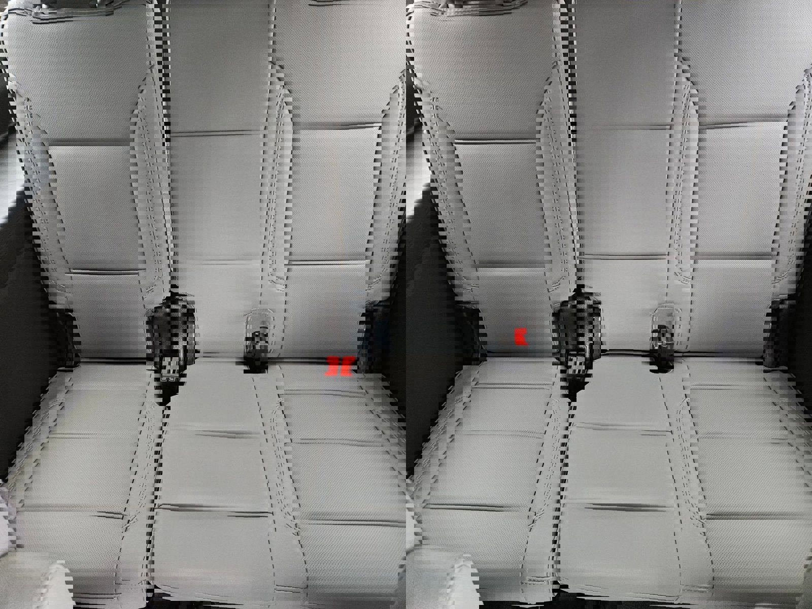 New 2026 GMC Yukon XL Elevation image 28