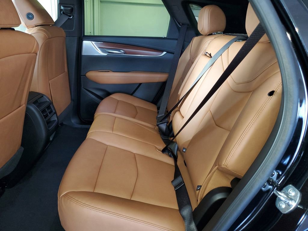 New 2025 Cadillac XT5 Premium Luxury image 11