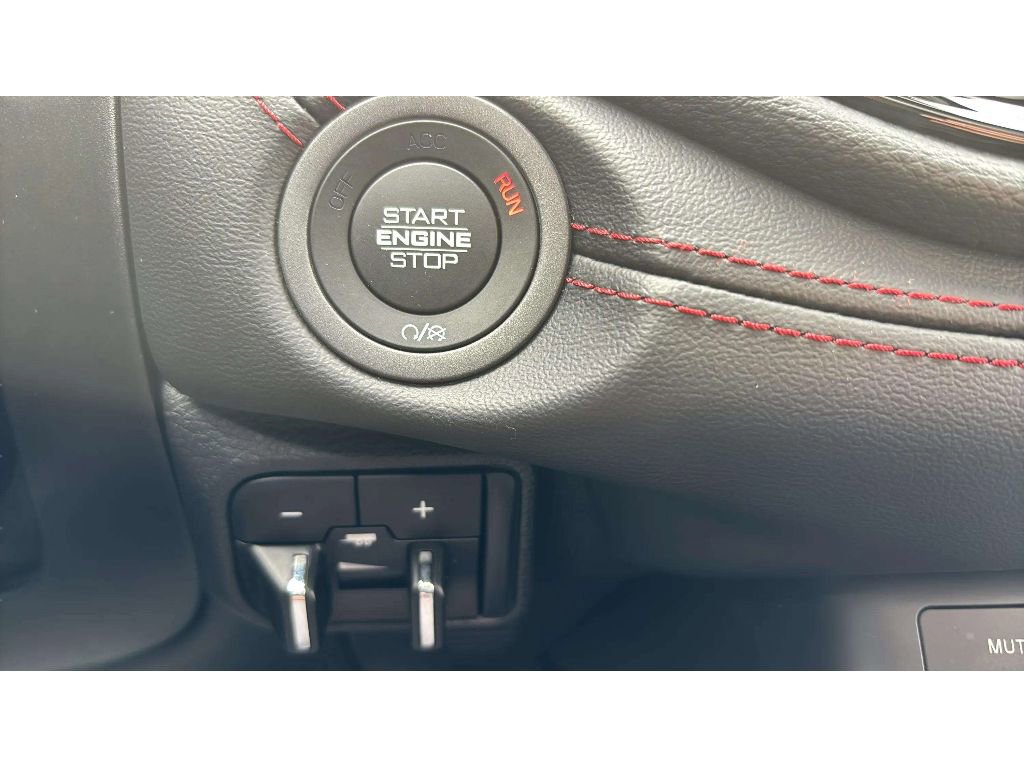 Used 2025 Dodge Durango GT image 23