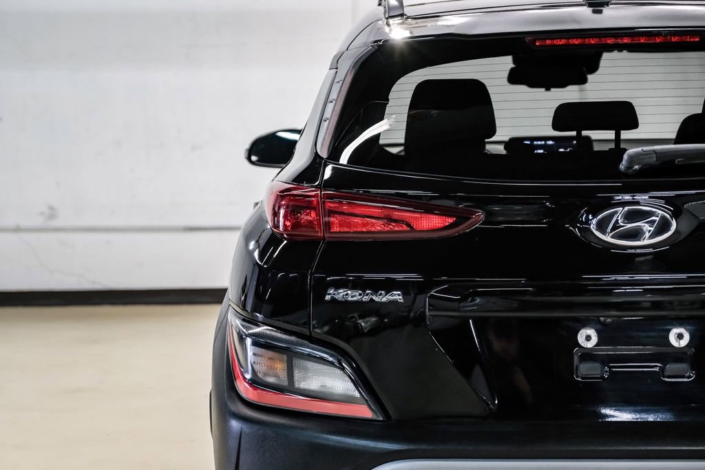 Used 2022 Hyundai Kona SEL FWD image 45
