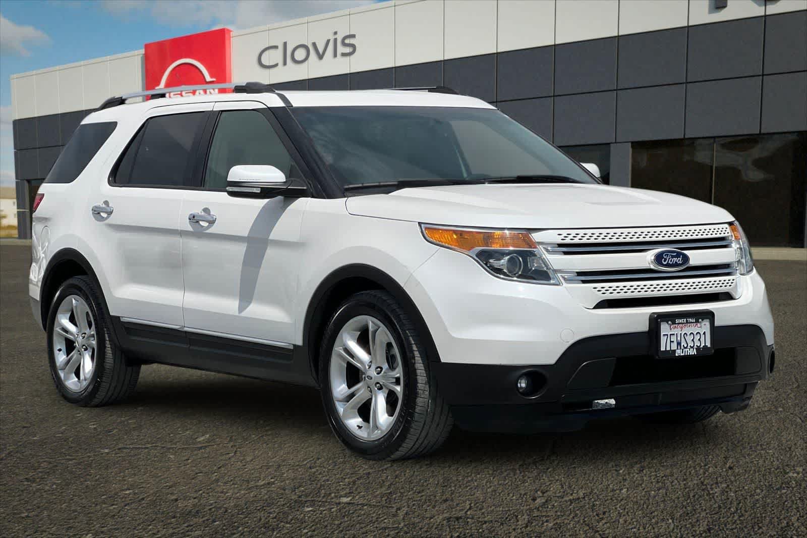 Used 2014 Ford Explorer Limited w/ Equipment Group 301A FWD image 10