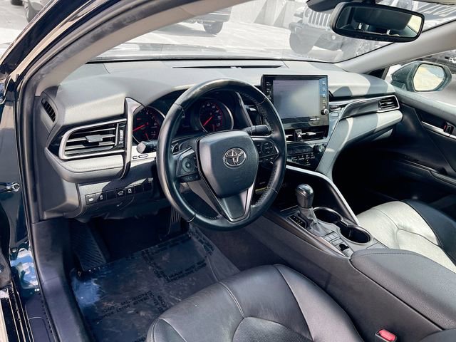 Used 2021 Toyota Camry XSE image 11