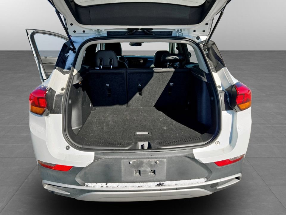 Used 2025 Buick Encore GX Preferred image 32