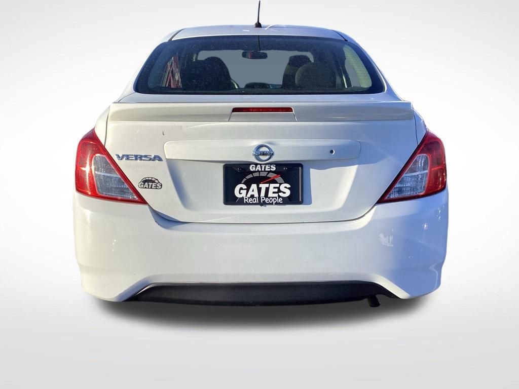 Used 2016 Nissan Versa S Plus image 8