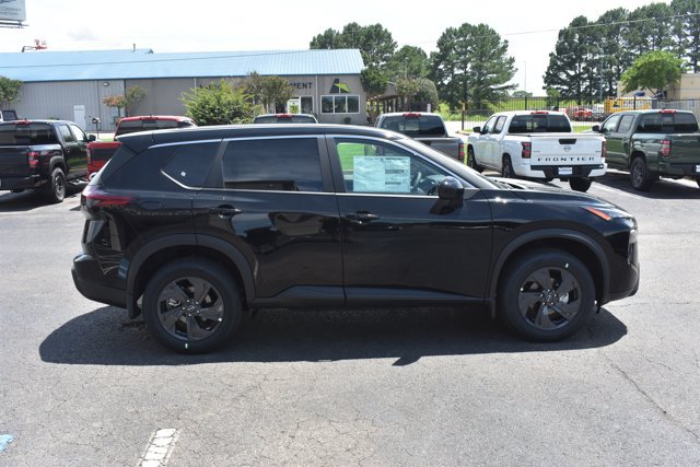 New 2026 Nissan Rogue SV AWD/4WD image 4
