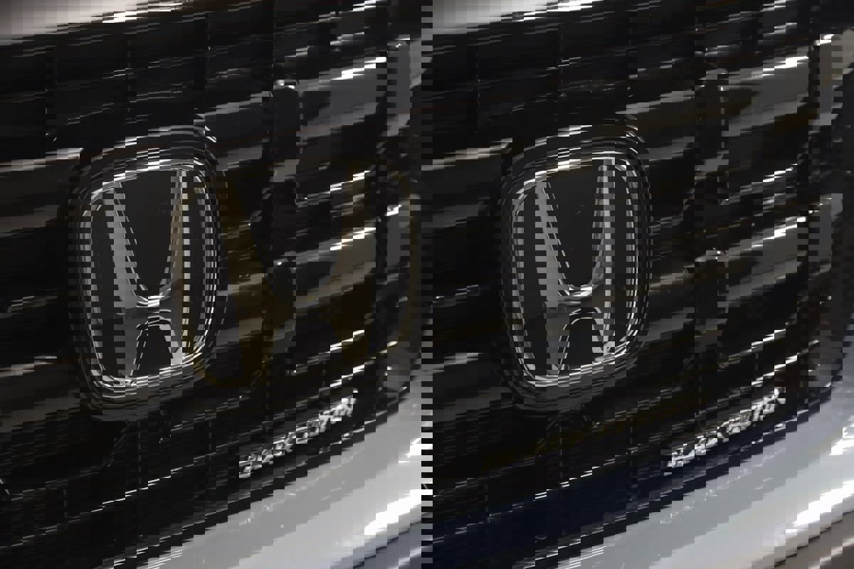 Used 2025 Honda Ridgeline Black Edition image 17