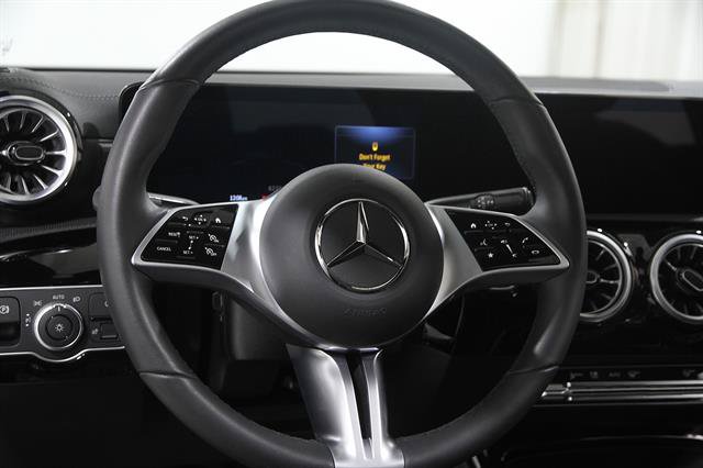 Used 2026 Mercedes-Benz CLA 250 4MATIC image 7