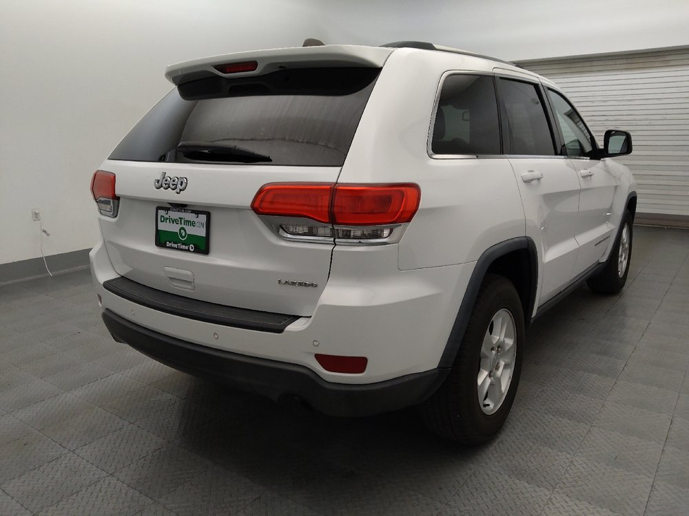 Used 2016 Jeep Grand Cherokee Laredo w/ Quick Order Package 23E RWD image 9