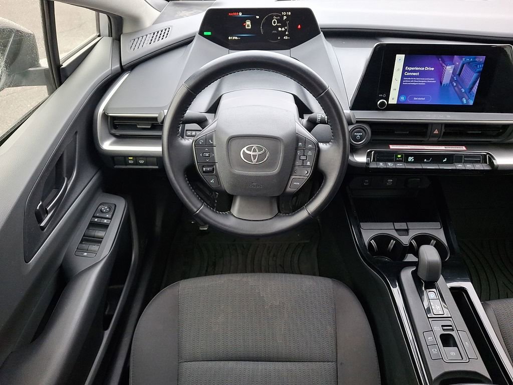 Used 2023 Toyota Prius LE image 2