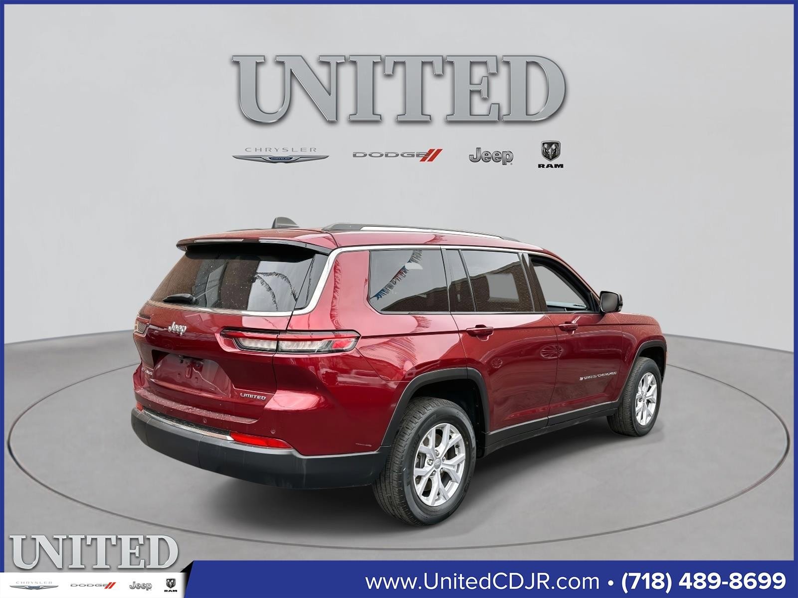 Used 2022 Jeep Grand Cherokee L Limited image 3