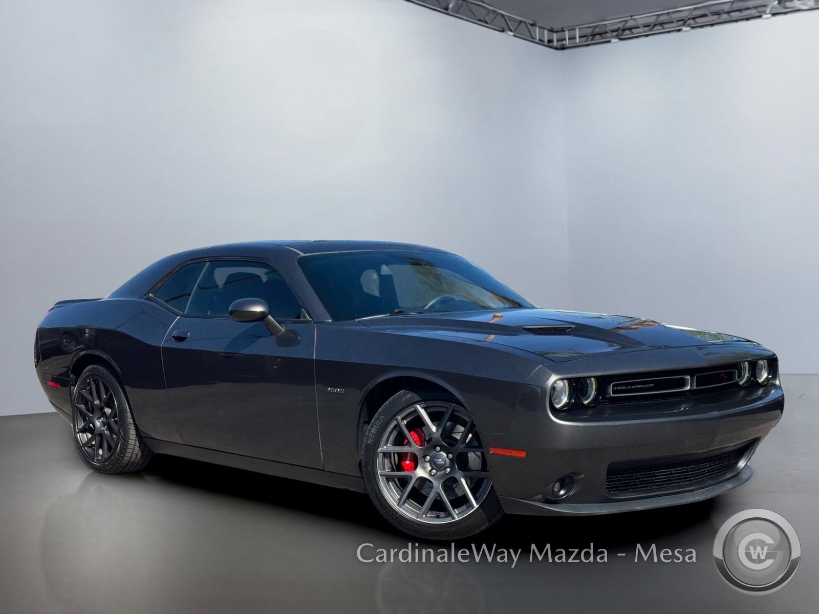 Used 2018 Dodge Challenger R/T w/ Performance Handling Group RWD image 2