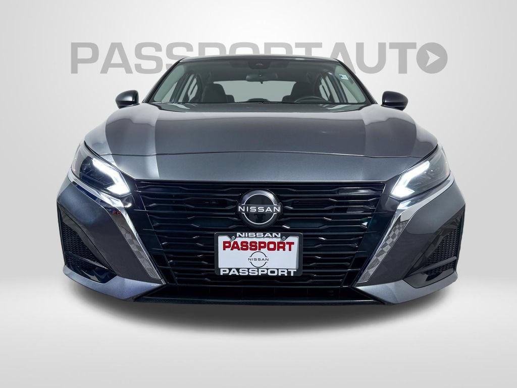 Certified 2025 Nissan Altima 2.5 S FWD image 2