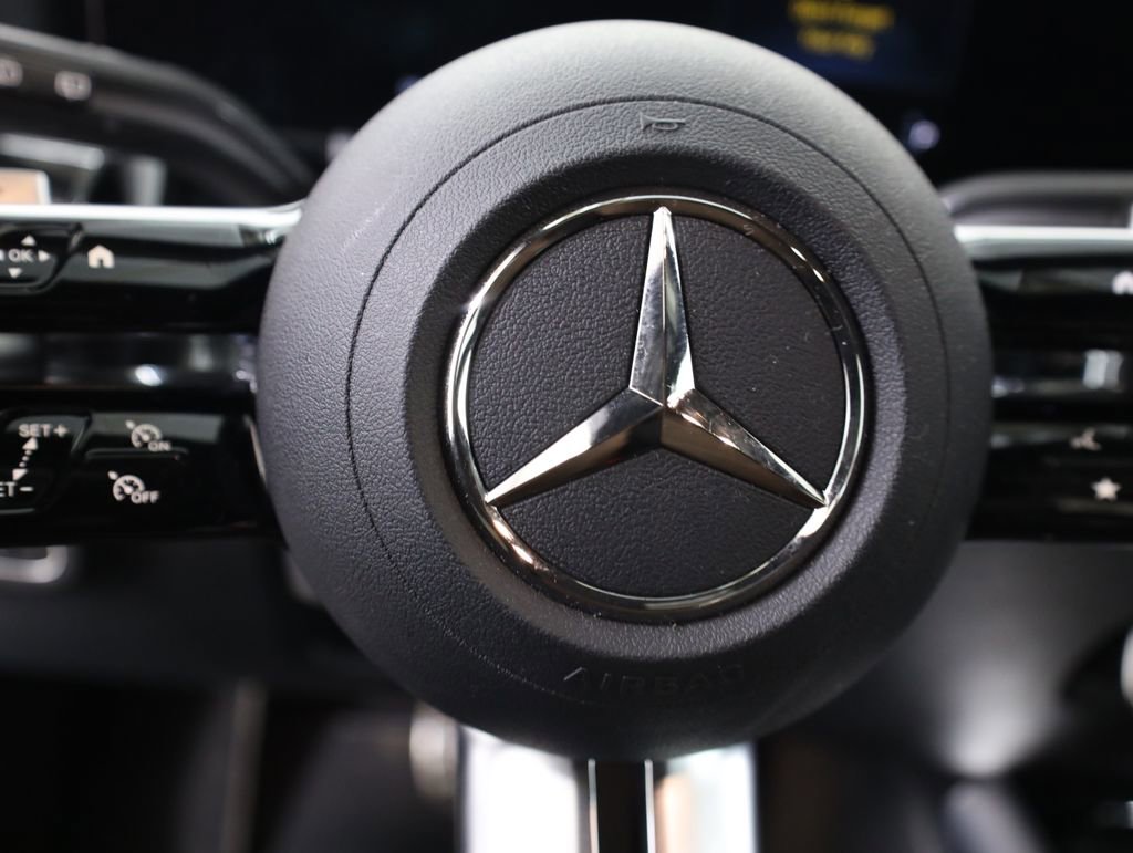 Used 2026 Mercedes-Benz GLA 250 4MATIC image 13