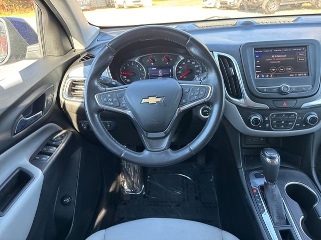 Used 2020 Chevrolet Equinox LT w/ Driver Convenience Package image 13