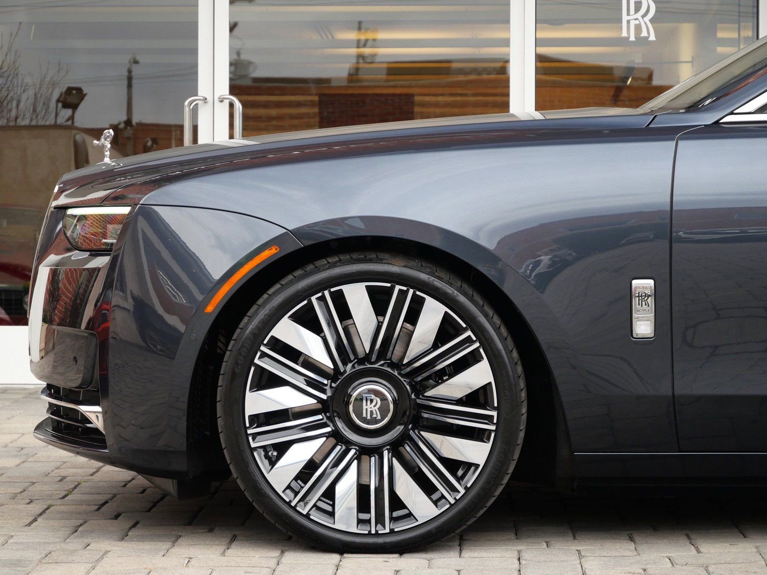 New 2026 Rolls-Royce Ghost Extended Wheelbase image 12