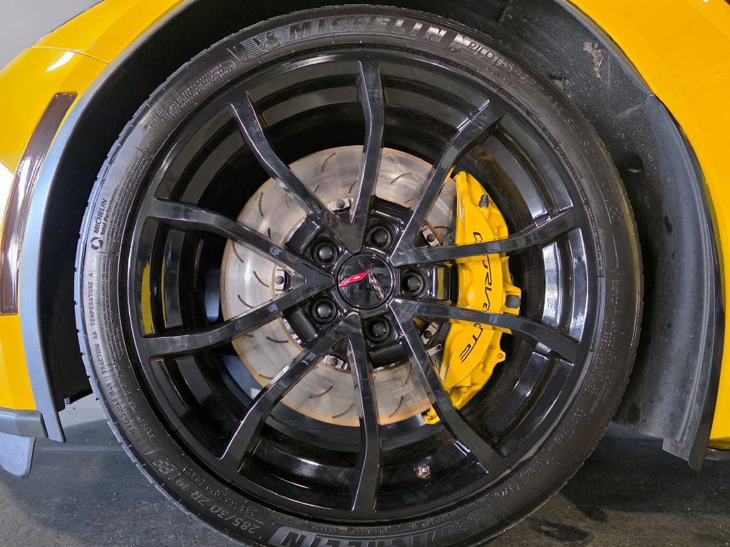 Used 2019 Chevrolet Corvette Grand Sport RWD image 23