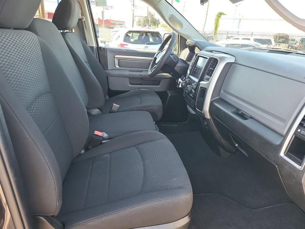 Used 2020 RAM 1500 Classic Warlock w/ Electronics Group image 17