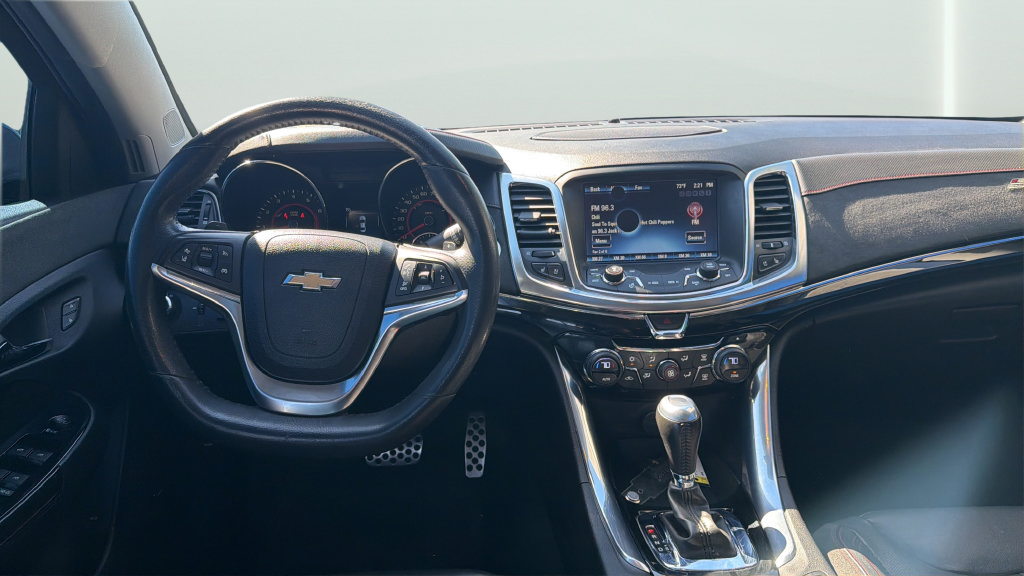 Used 2014 Chevrolet SS RWD image 21