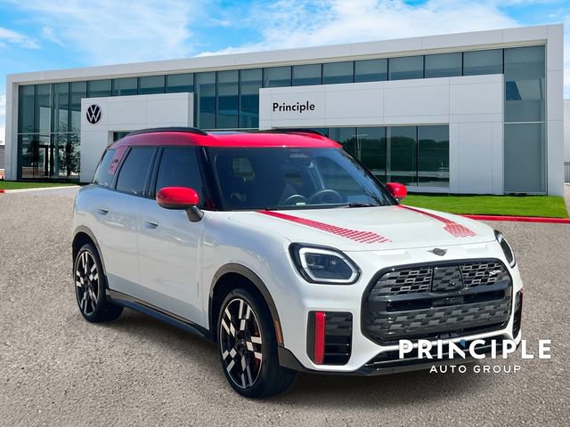 Used 2025 MINI Cooper Countryman John Cooper Works w/ Comfort Package Max AWD/4WD image 3