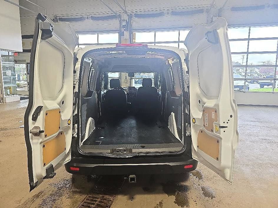 Used 2022 Ford Transit Connect XL w/ Trailer Tow Package FWD image 29