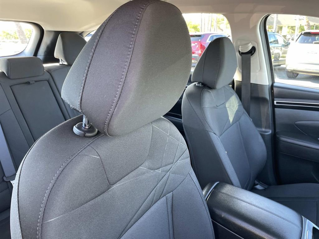 Certified 2024 Hyundai Tucson SE image 28