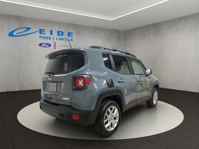 Used 2018 Jeep Renegade Latitude image 8