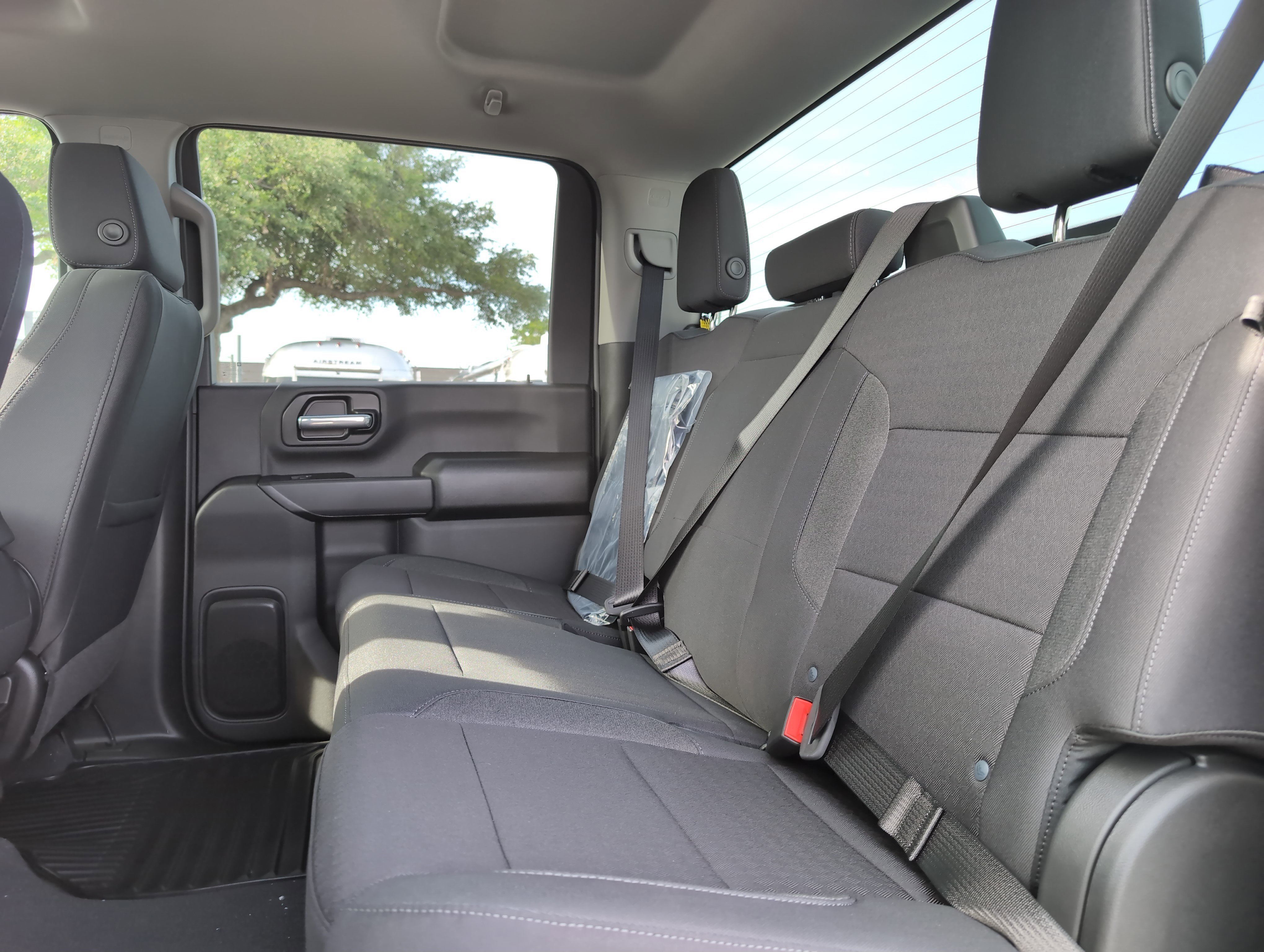 New 2026 Chevrolet Silverado 2500 Custom w/ Custom Value Package AWD/4WD image 31