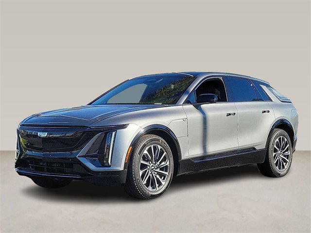 Used 2025 Cadillac Lyriq Sport image 6