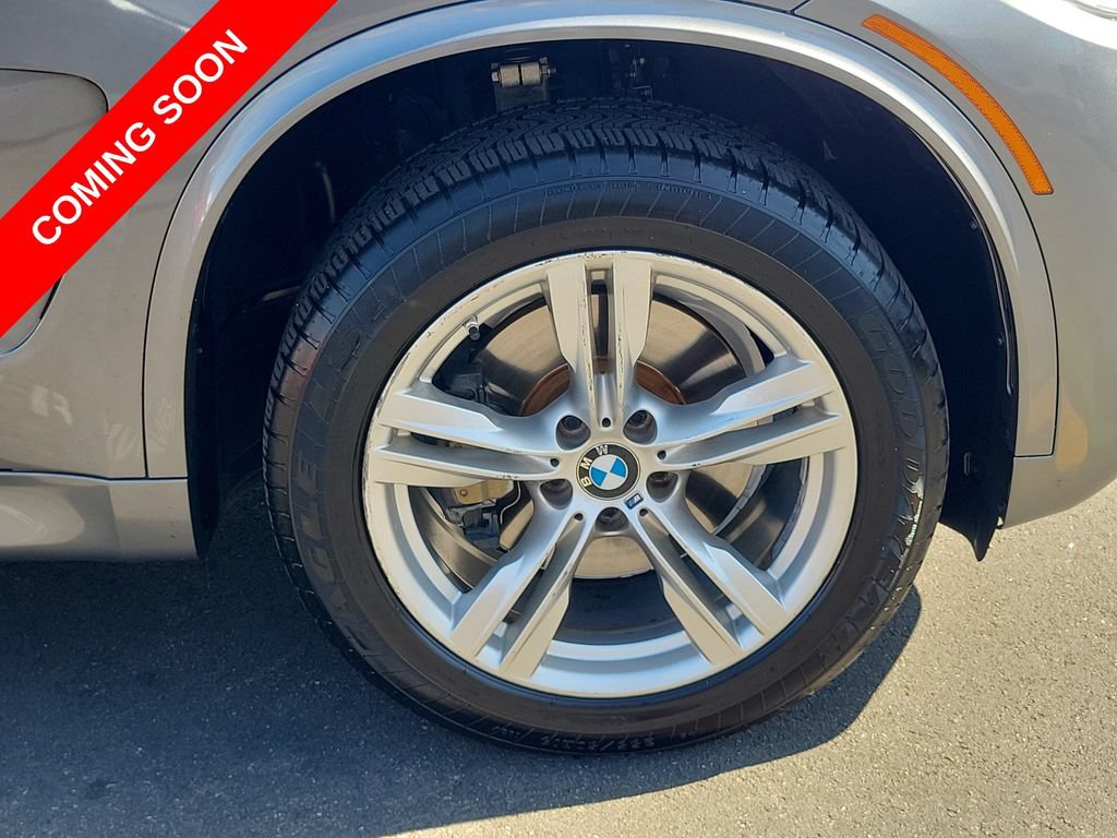 Used 2018 BMW X5 xDrive40e w/ M Sport Package AWD/4WD image 9