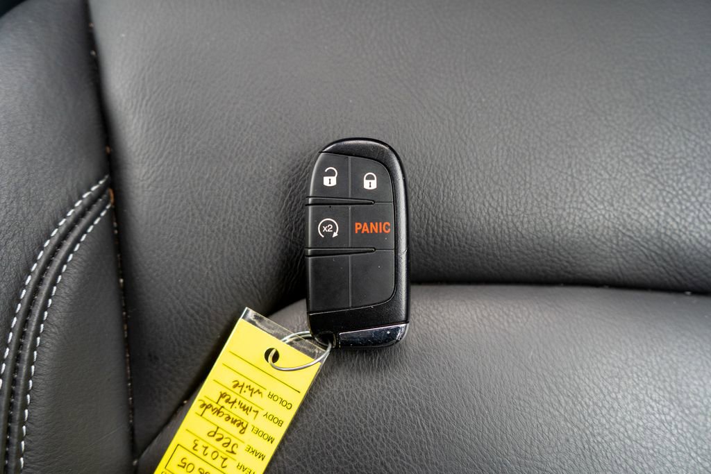 Used 2023 Jeep Renegade Limited AWD/4WD image 31