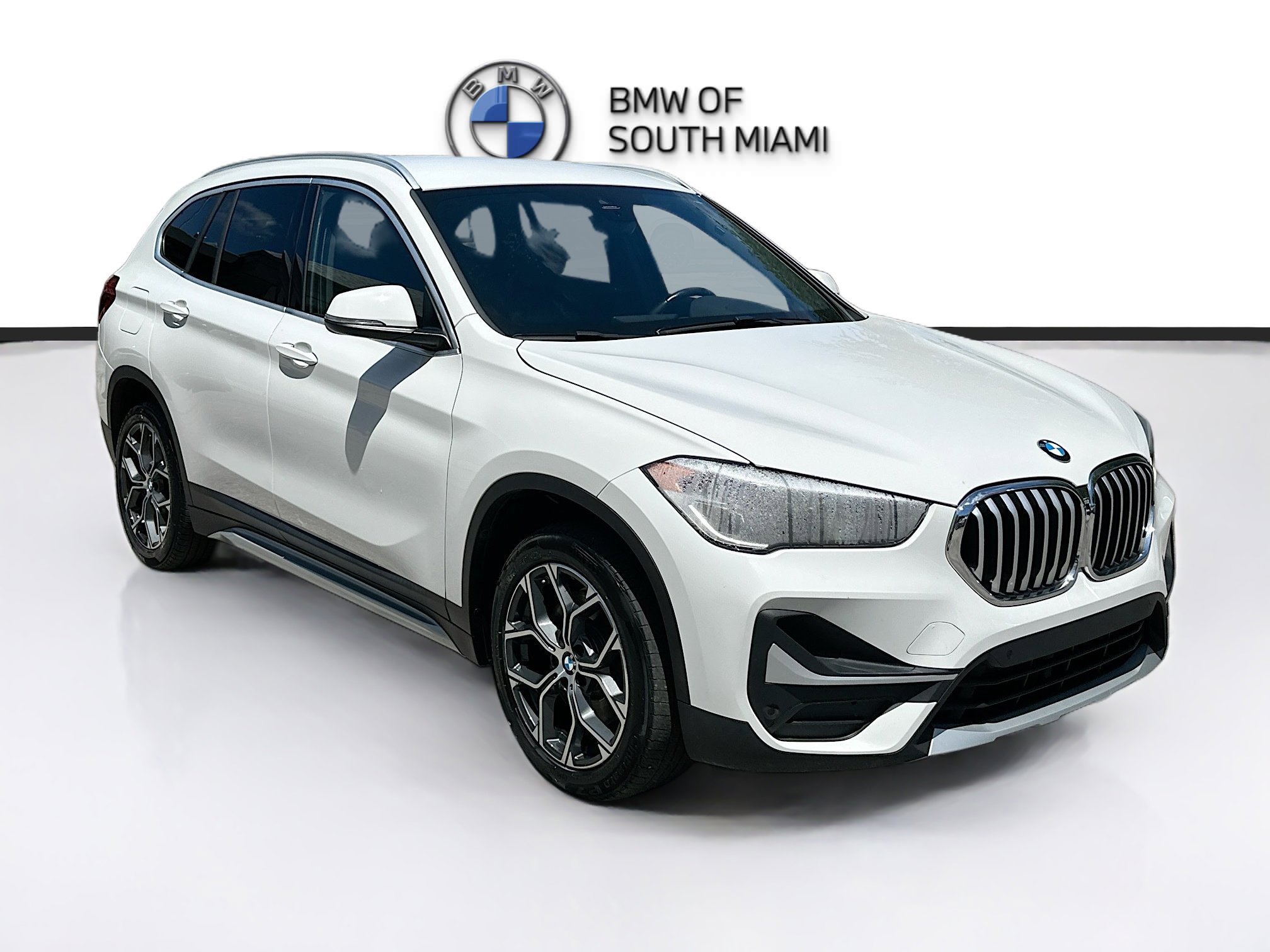 Used 2021 BMW X1 sDrive28i image 1