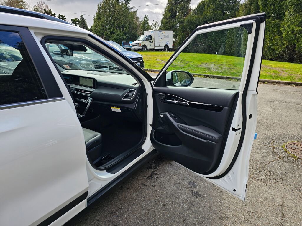 New 2026 Kia Seltos SX image 28