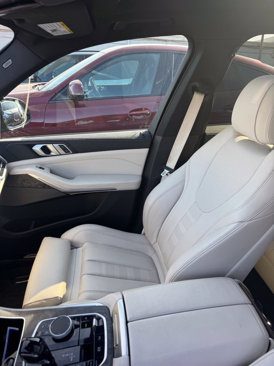 Used 2021 BMW X5 xDrive40i w/ M Sport Package AWD/4WD image 10