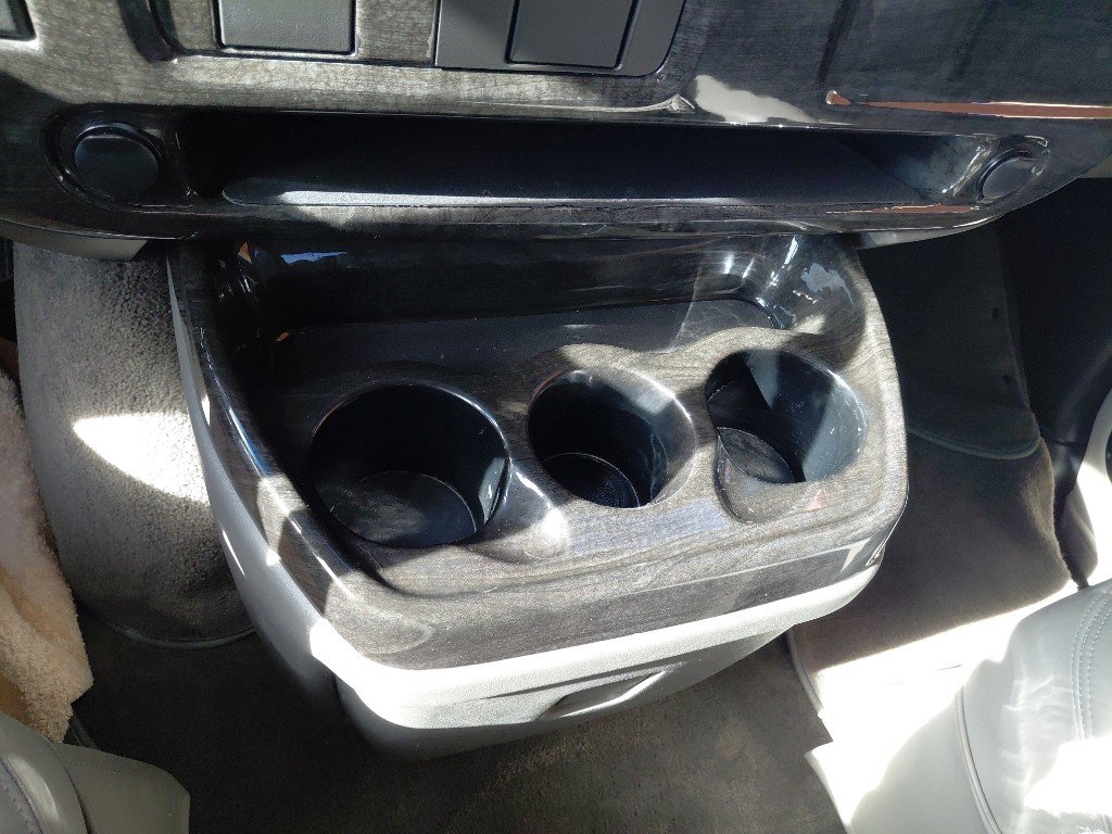 Used 2005 GMC Savana 1500 AWD w/ Preferred Equipment Group image 22