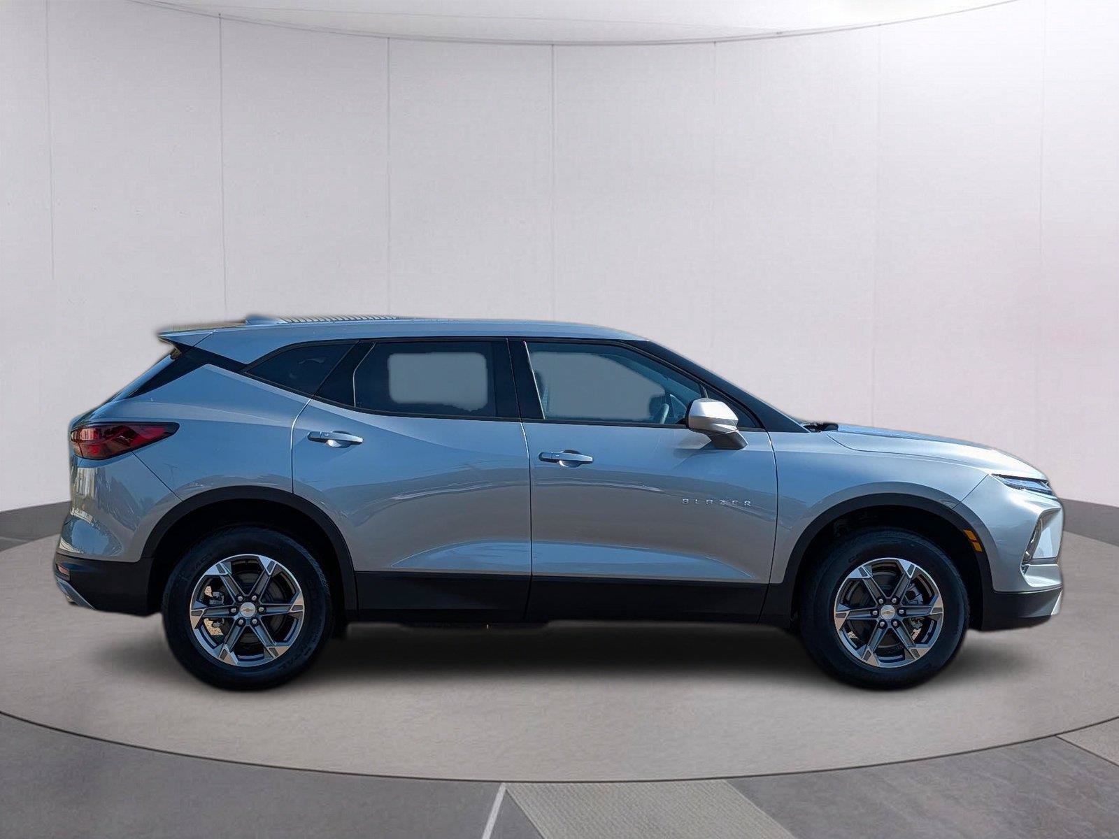 New 2026 Chevrolet Blazer LT FWD image 6